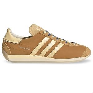 Adidas wales boner sneaker men size 6 and women 7